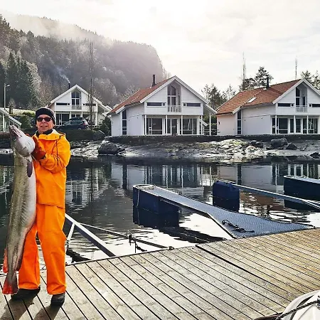Foreneset Сasa de vacaciones Jelsa