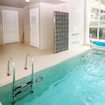 Foreneset Сasa de vacaciones Jelsa